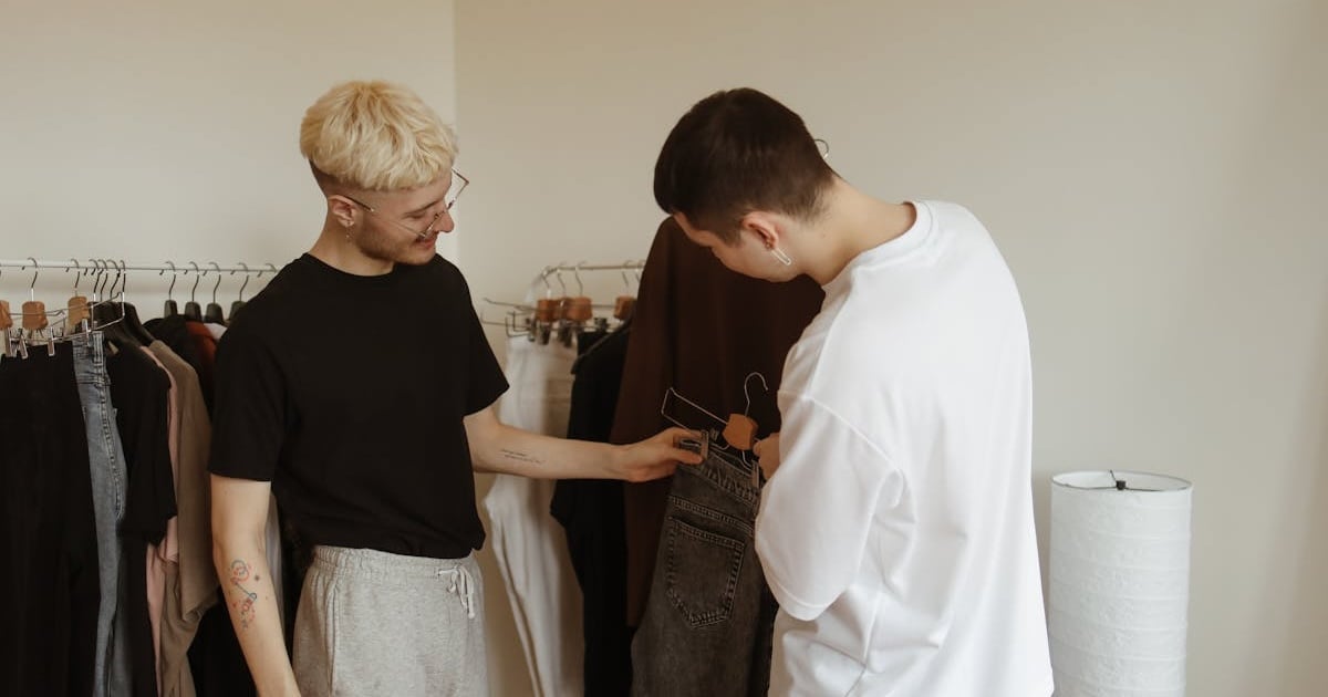 shopping commerce fashion